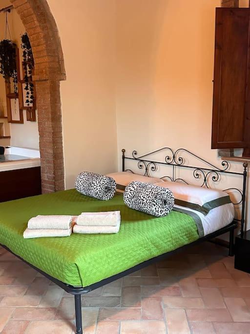 Relax Nella Jacuzzi In Toscana Colle di Val d'Elsa Exterior foto